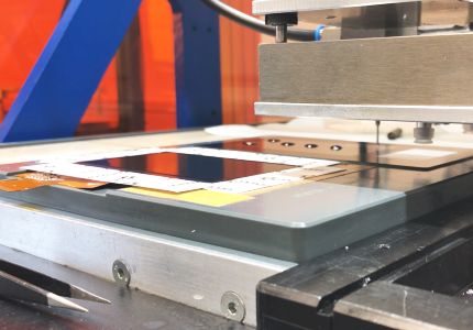 Optical Bonding Produktionsprozess