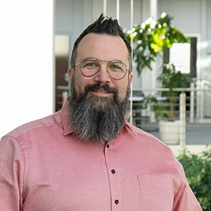 Mitarbeiterfoto Fabian Friedrich zugeschnitten