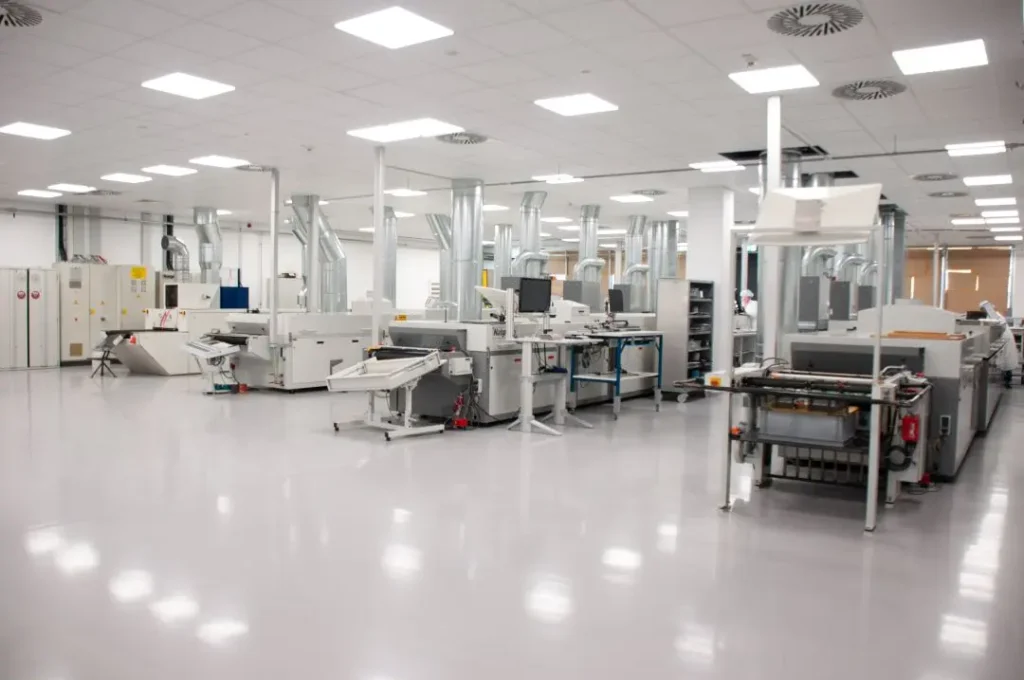 Siebdruckmaschinen in der Siebdruckerei