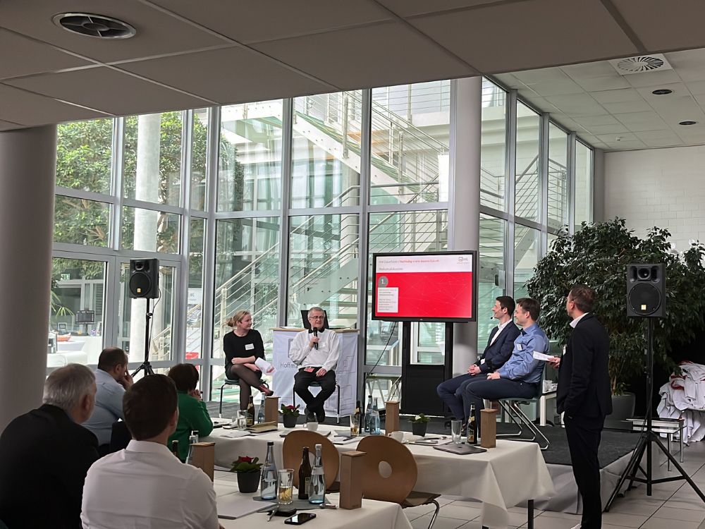 Podiumsdiskussion am H+K Zukunftstalk